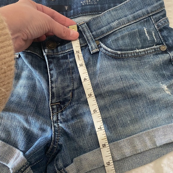Fidelity distressed Jean shorts, size 28 - Picture 8 of 11